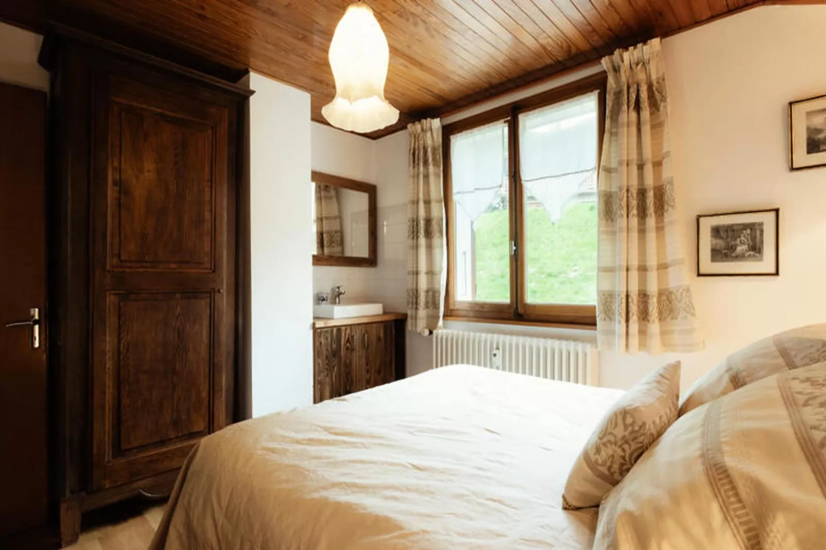 Résidence Campanes-Salle à manger