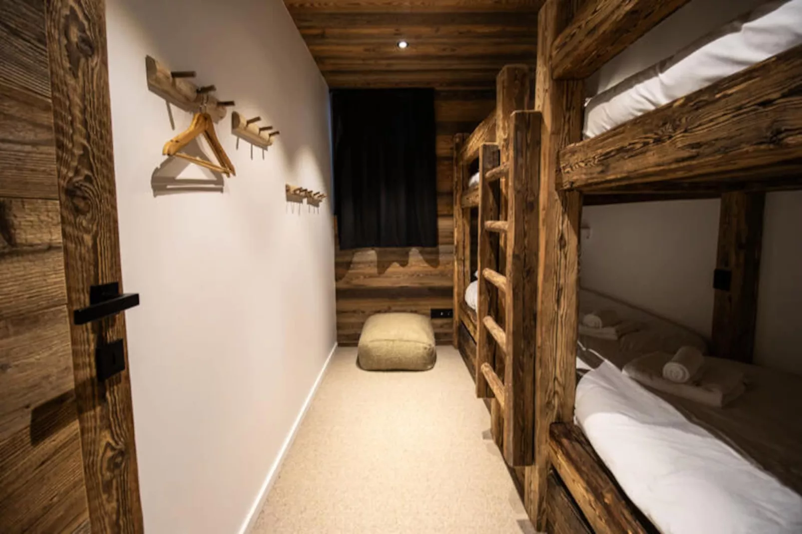 Chalets à Les Gets-Image-tags.