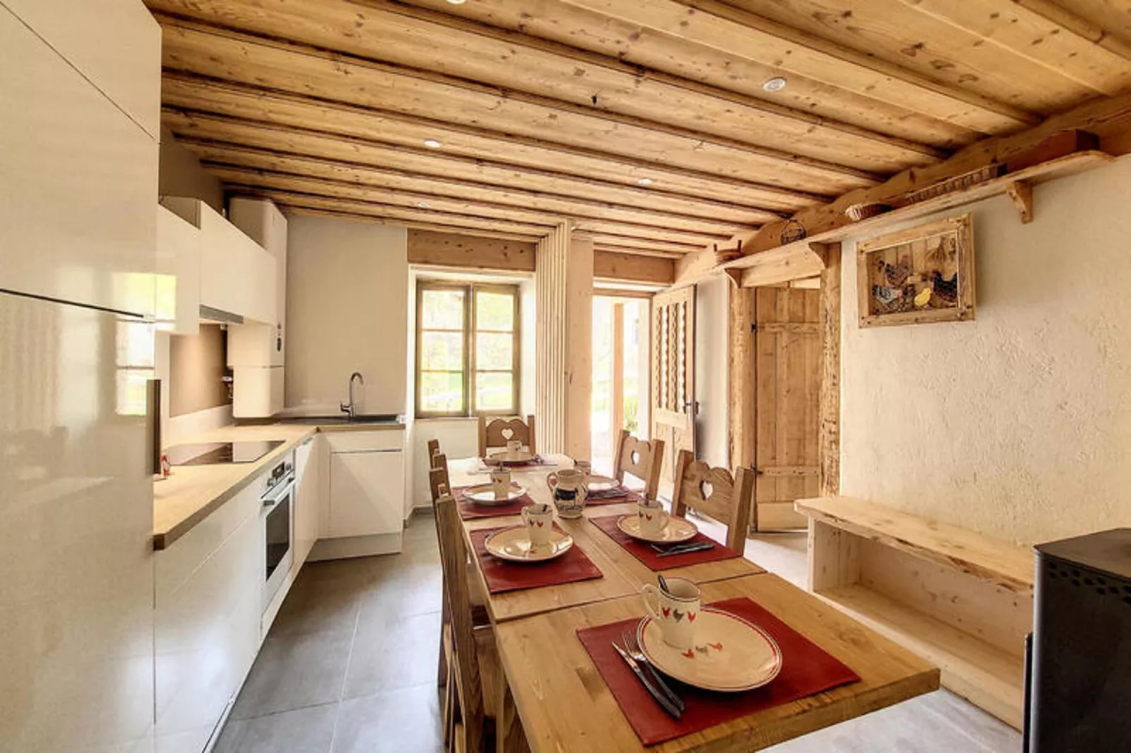 Appartements à Saint Jean d'Aulps-Esszimmer