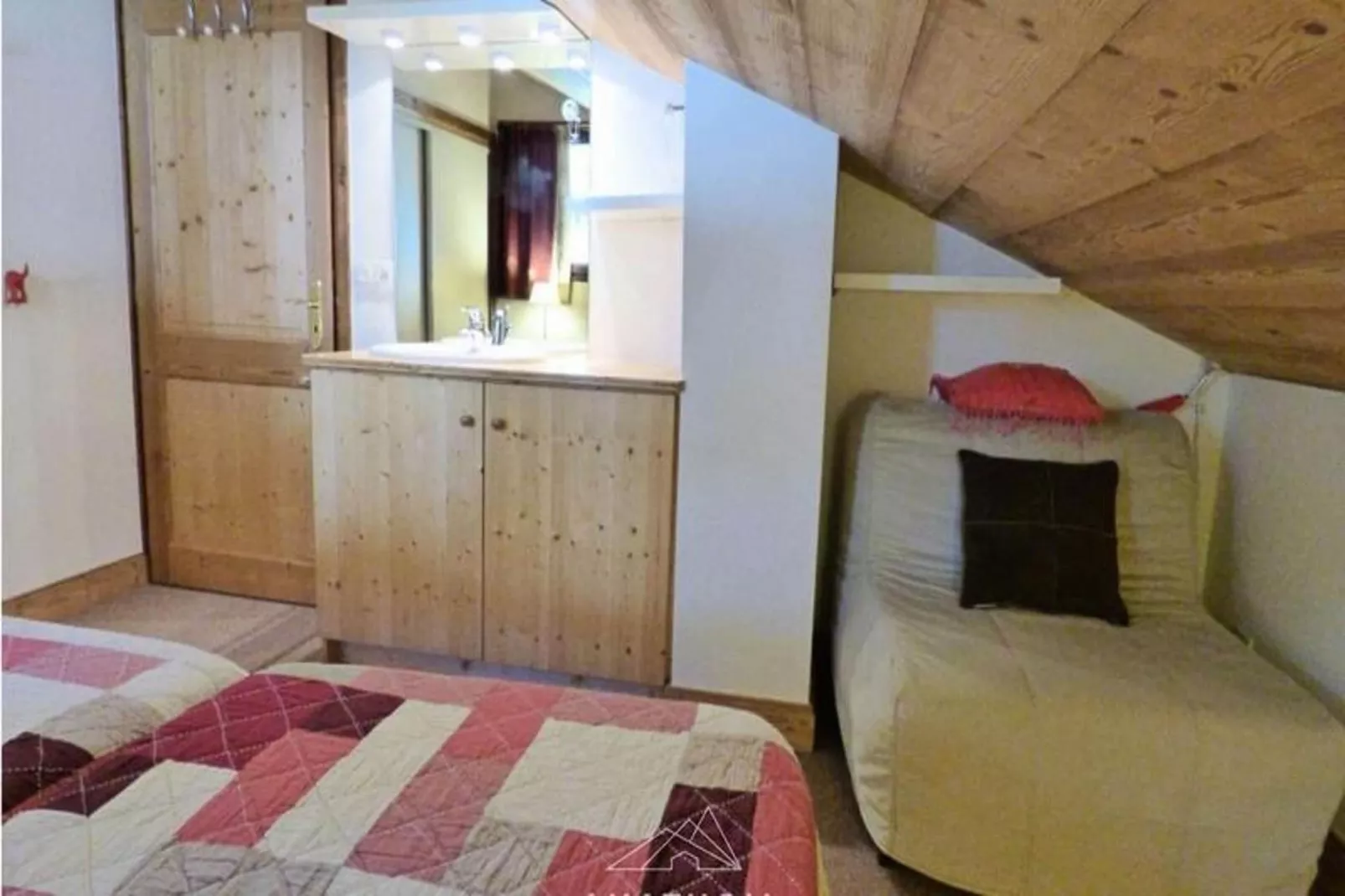 Résidence Les Ecrins-Schlafzimmer