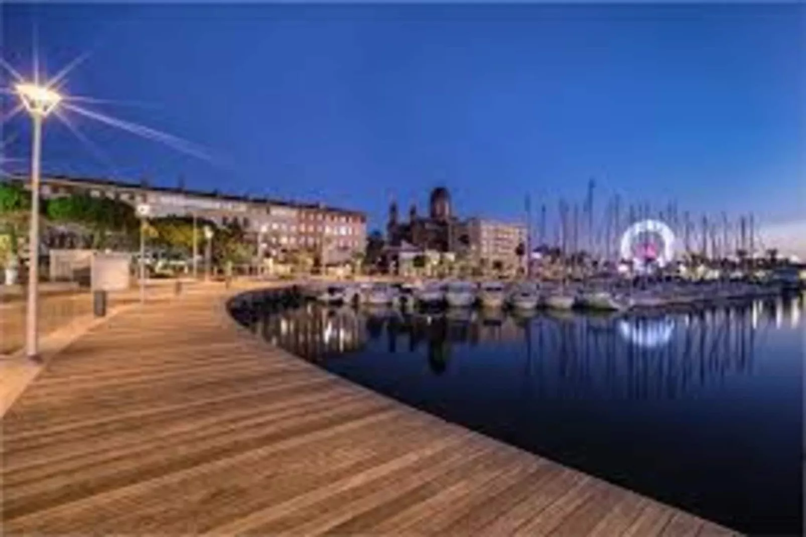 Résidence Pierre & Vacances La Corniche d'Or-Zones été à 5 km