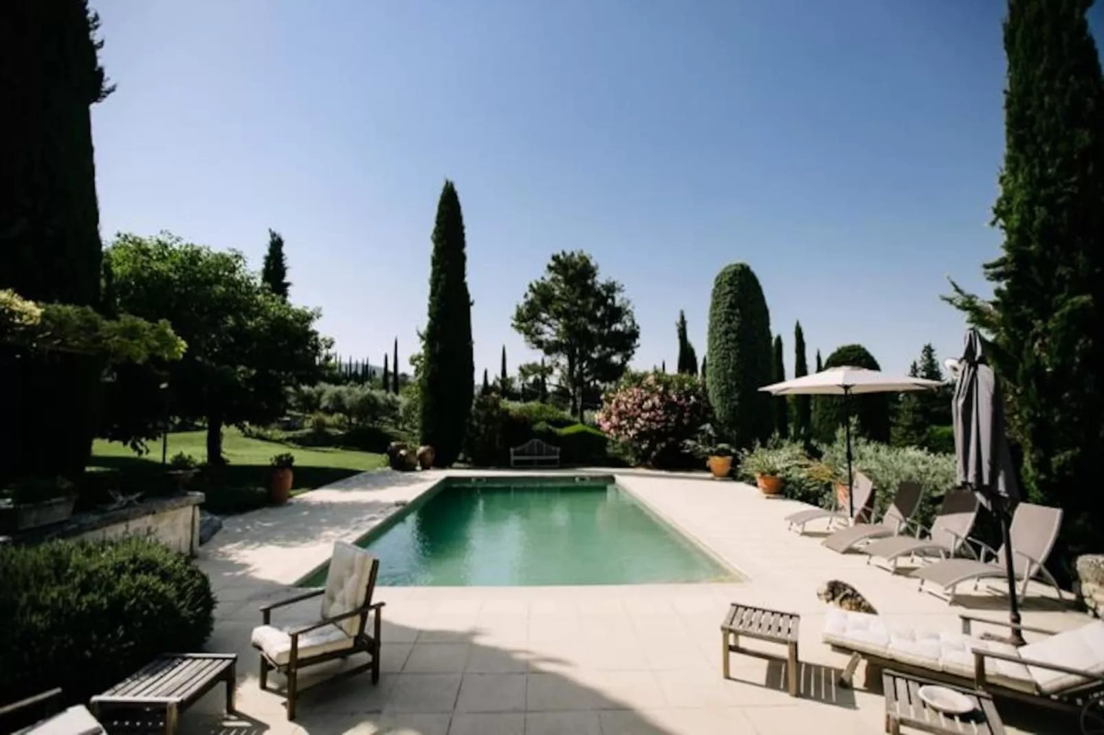 La Voli&egrave;re - Pernes-les-fontaines-Image-tags.