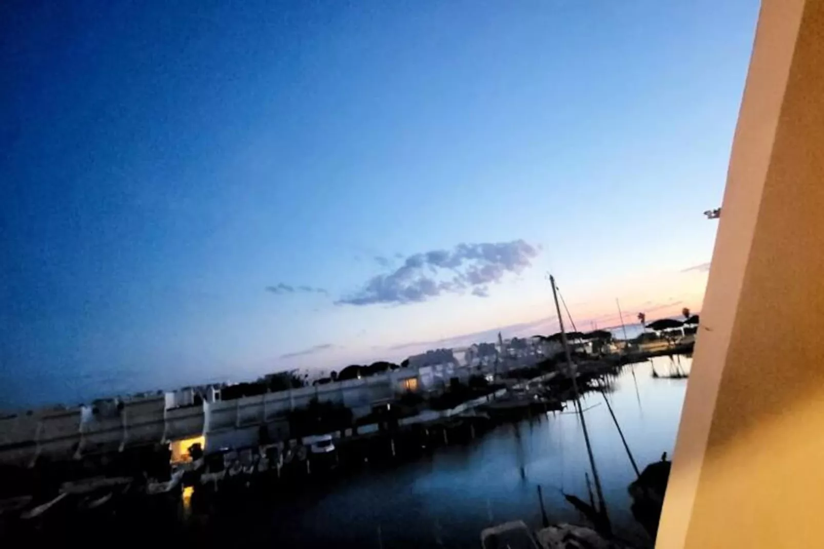 Résidence Marina Nirvana Vue Sur L'eau-Image-tags.