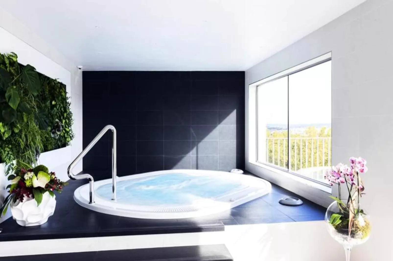 Néméa Appart'hôtel Résidence Toulouse Concorde****-Außenbereich Sommer