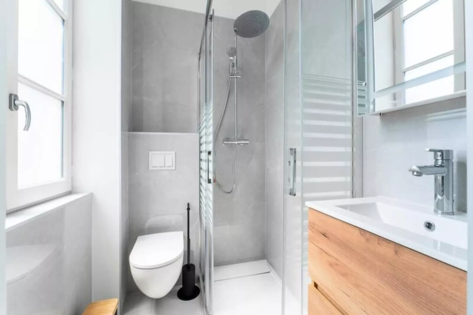 Charmant Appartement Pour 4 Au C&oelig;ur De Bordeaux-Exterior in summer