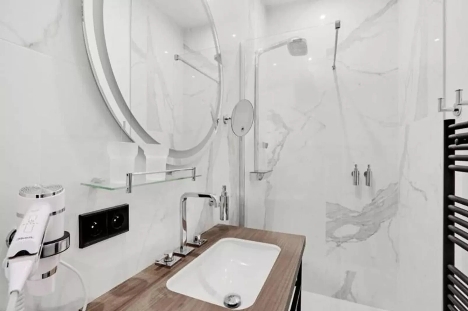 Maison Labruy&egrave;re - Familiale Aviau-Bathroom