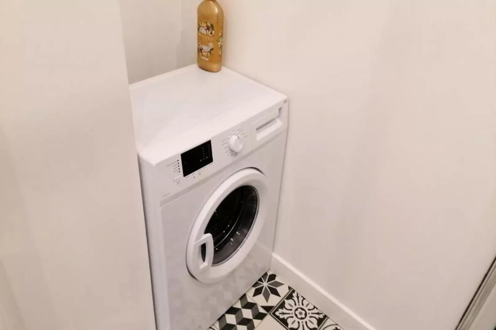 | Le Spacieux De La Gare ♟| Grand T4 Tout &eacute;quip&eacute; |gare De Grenoble-Salle de bain