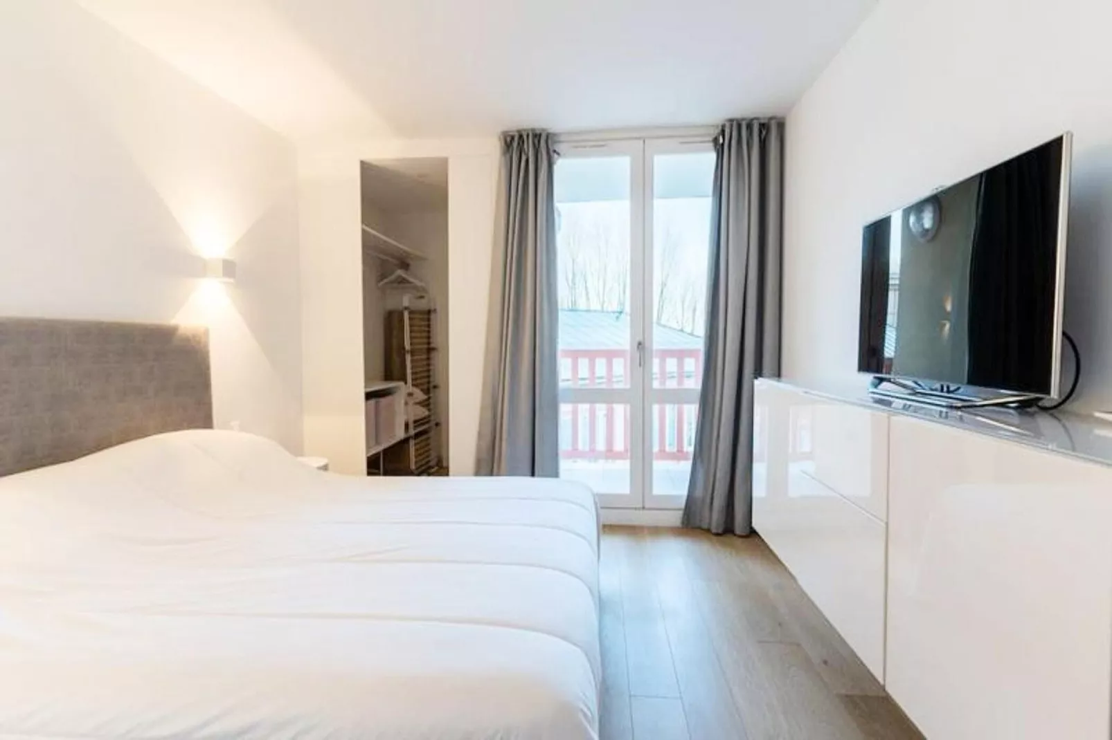 Résidence Sublime T2  Pour 4 Personnes, R&eacute;nov&eacute; Avec Piscine Tennis Parking Wifi-Schlafzimmer