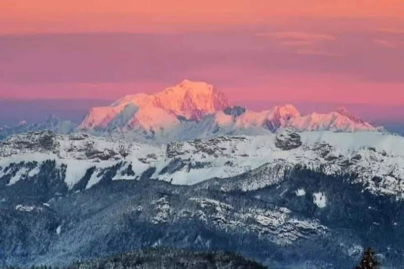 Magnifique Chalet , Vue Sur Le Mont Blanc ***-Image-tags.