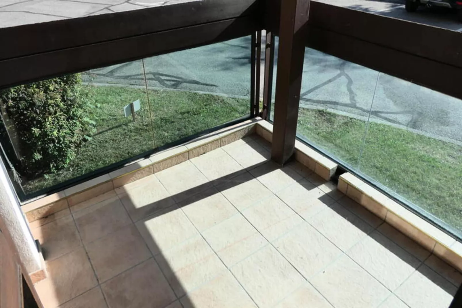 Résidence Castel Des Roches A-Exterior in summer