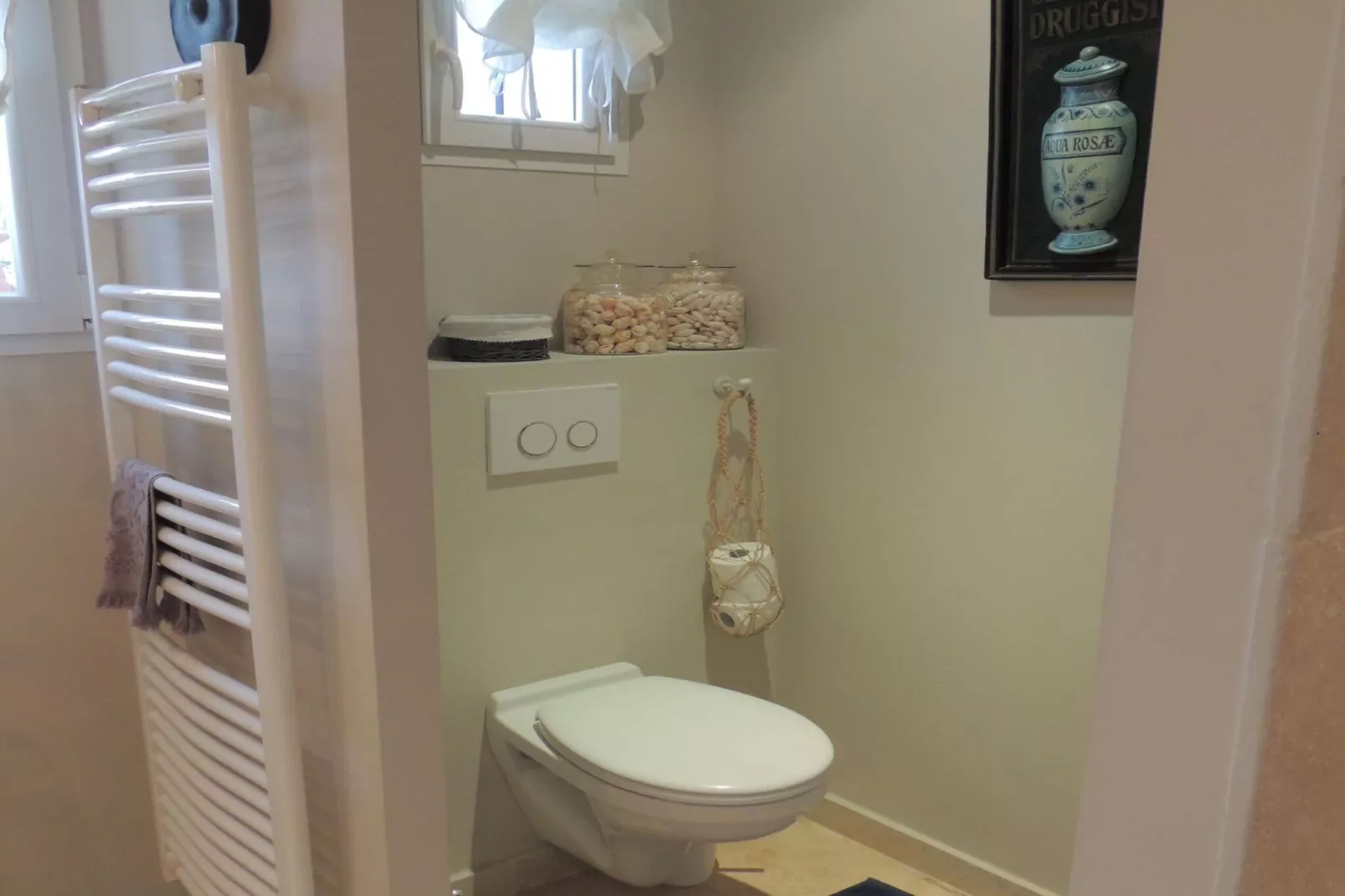 Villa Rose-Bathroom