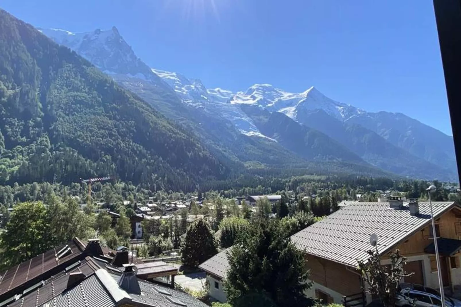 Résidence Les Deux Chamois-View in summer
