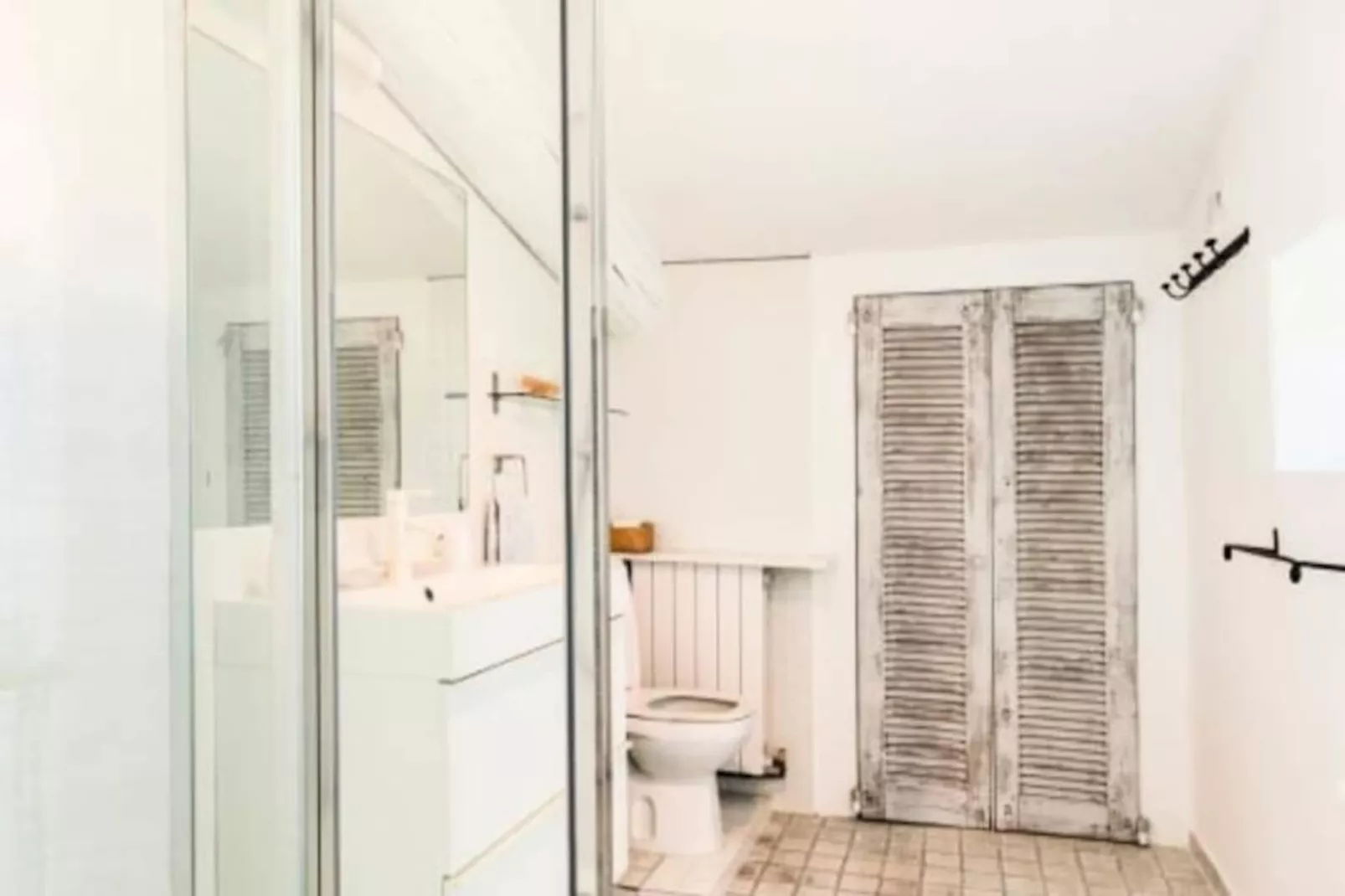 Maison De Famille En Provence-Image-tags.