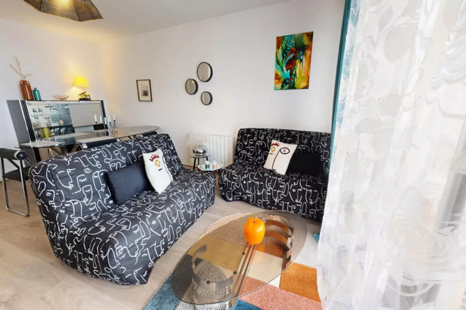 Appartements à Saint-Gilles-Croix-de-Vie-Image-tags.