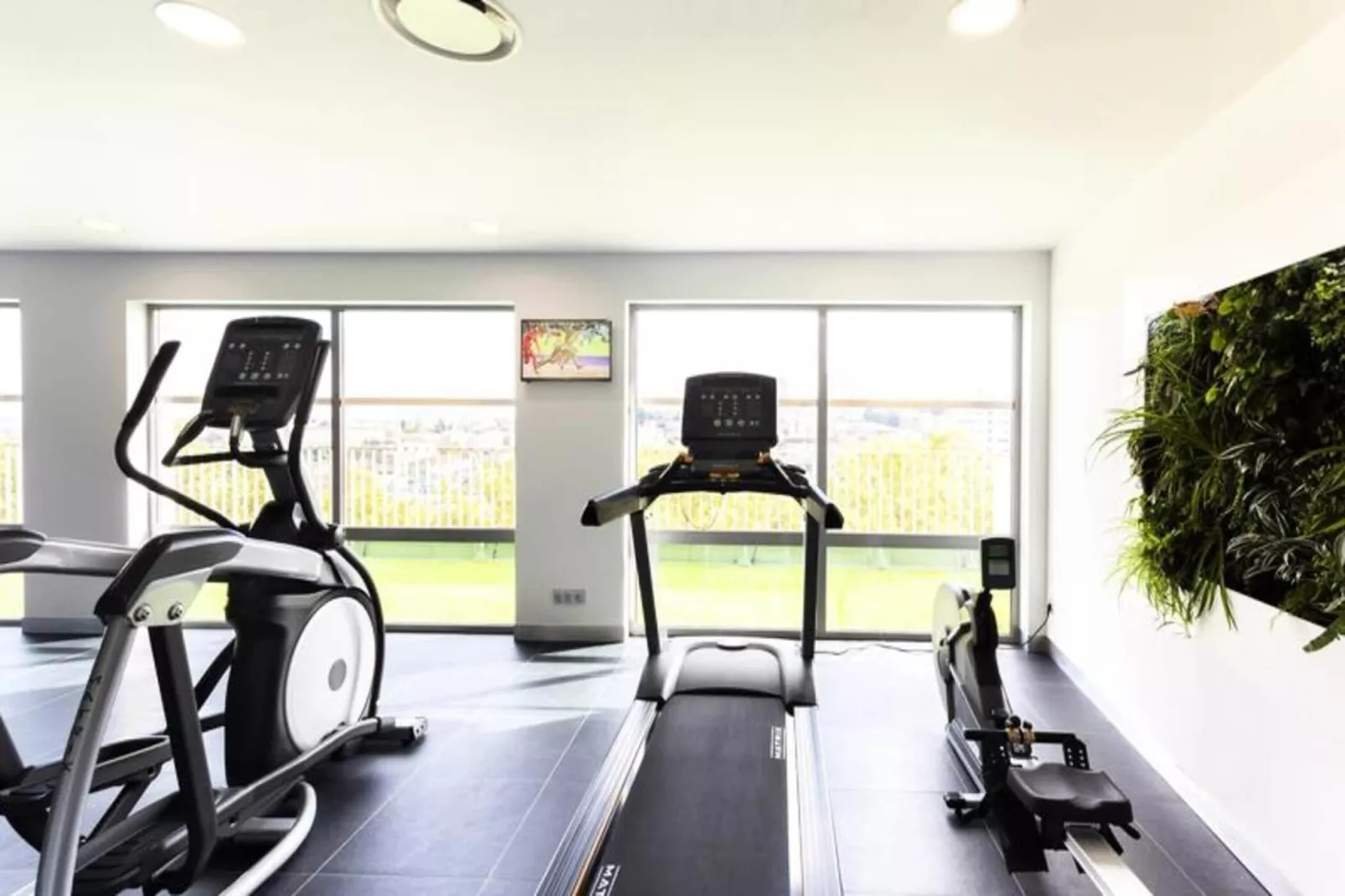 Néméa Appart'hôtel Résidence Toulouse Concorde****-Außenbereich Sommer