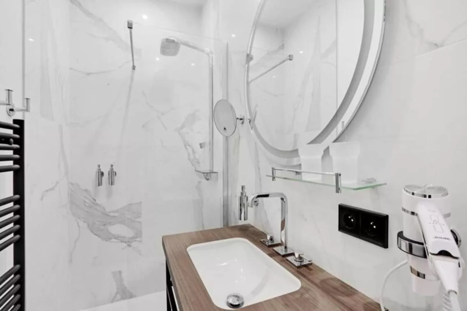 Maison Labruy&egrave;re - Familiale Aviau-Bathroom