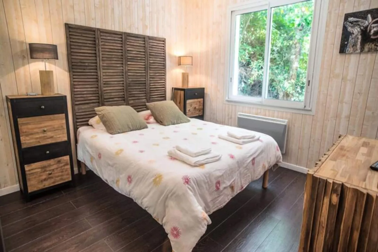 Magnifique Villa Climatis&eacute;e -10 Personnes Avec Piscine Et P&eacute;tanque - Pyla-Image-tags.