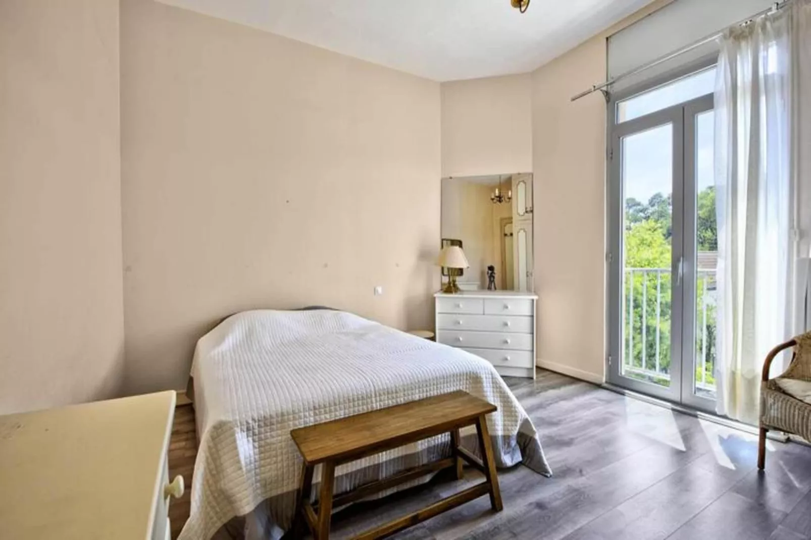 Résidence La Roseraie-Exterior in summer