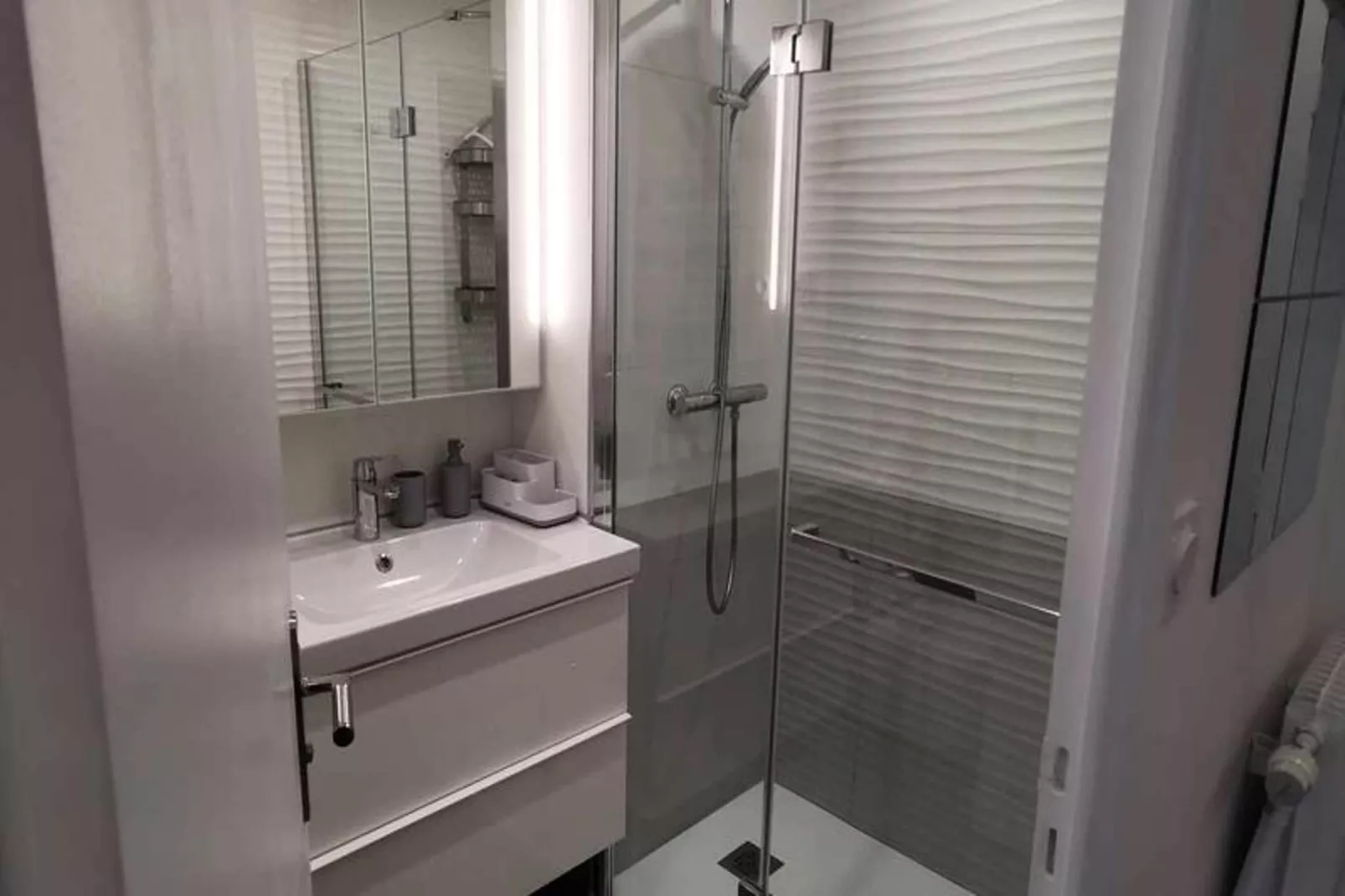 Résidence Midi-Bathroom