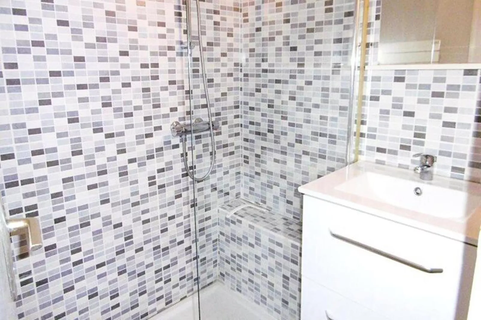 Résidence Duguay Trouin-Salle de bain