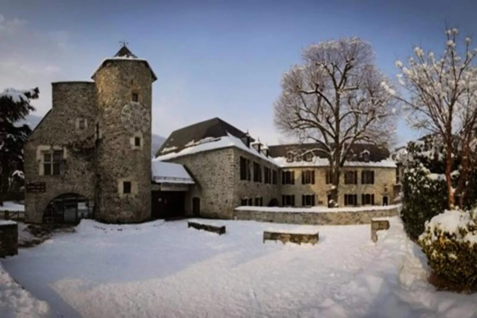 Résidence Aurette:neouvielle-Area within 5km in winter