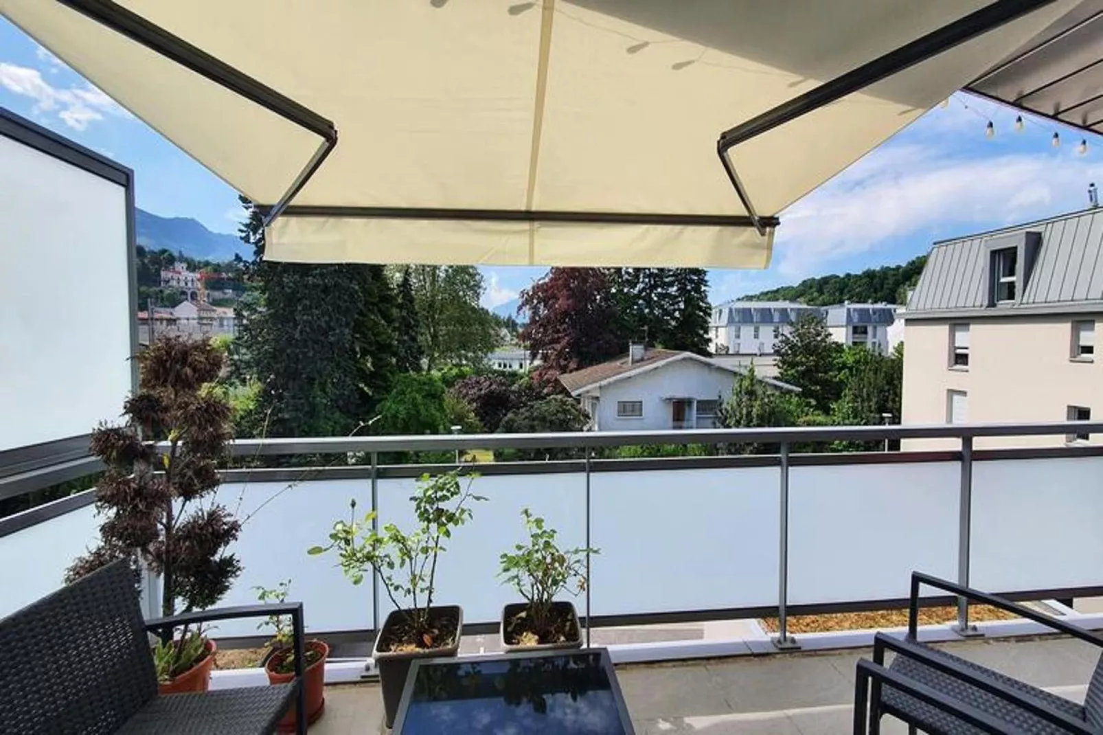 Résidence Le Clos Des Merisiers-Terrace balcony