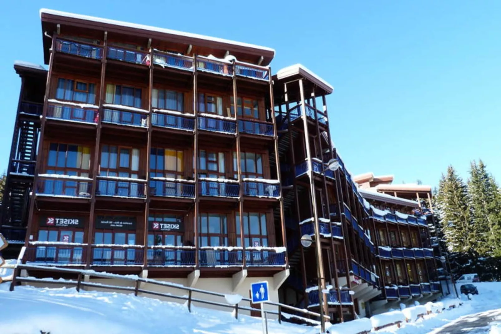 Résidence Aiguille Grive Bat Ii - Exterior in summer