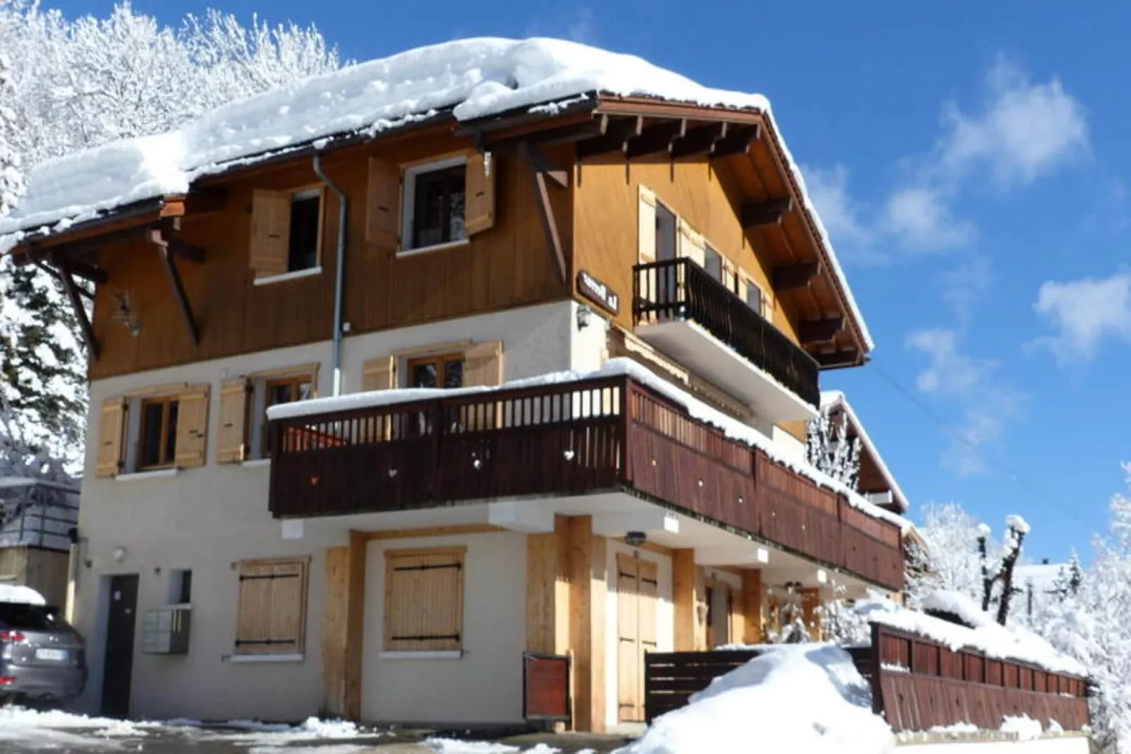 Résidence La Berraz-Außenbereich Winter