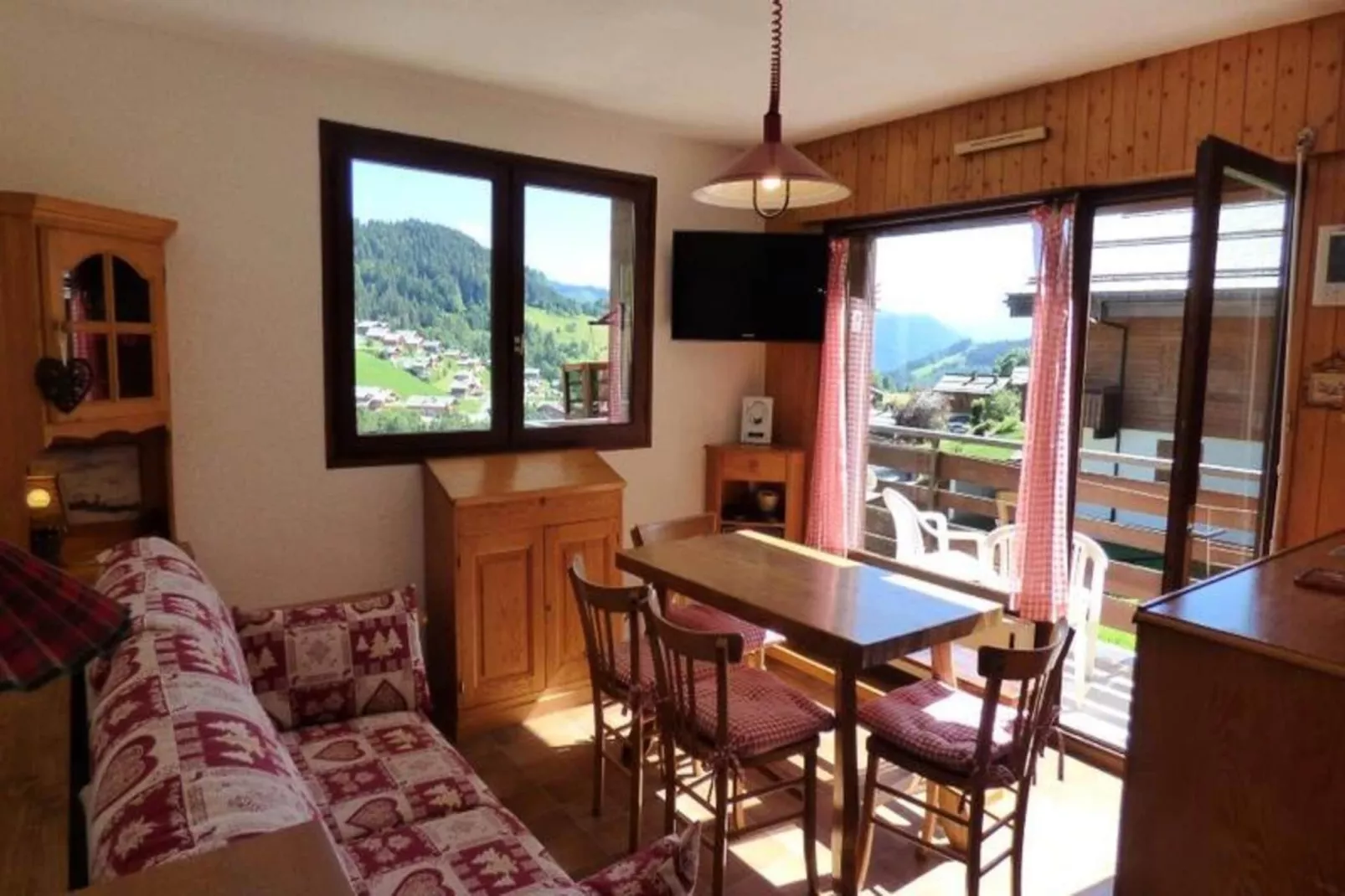 Résidence Chevrefeuille 3-Salle à manger