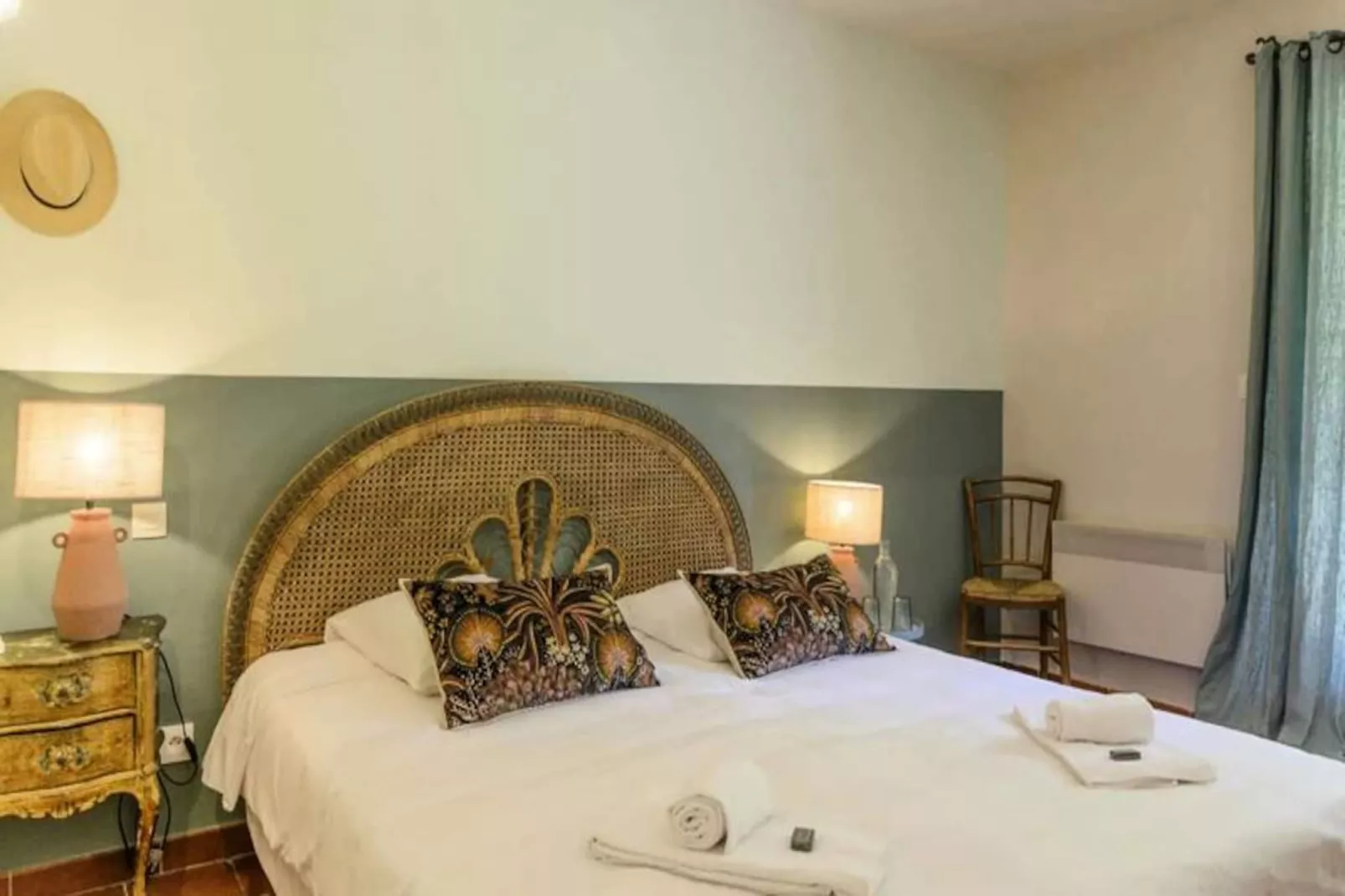 Bastide Dou Pastre Family Friendly House-Image-tags.