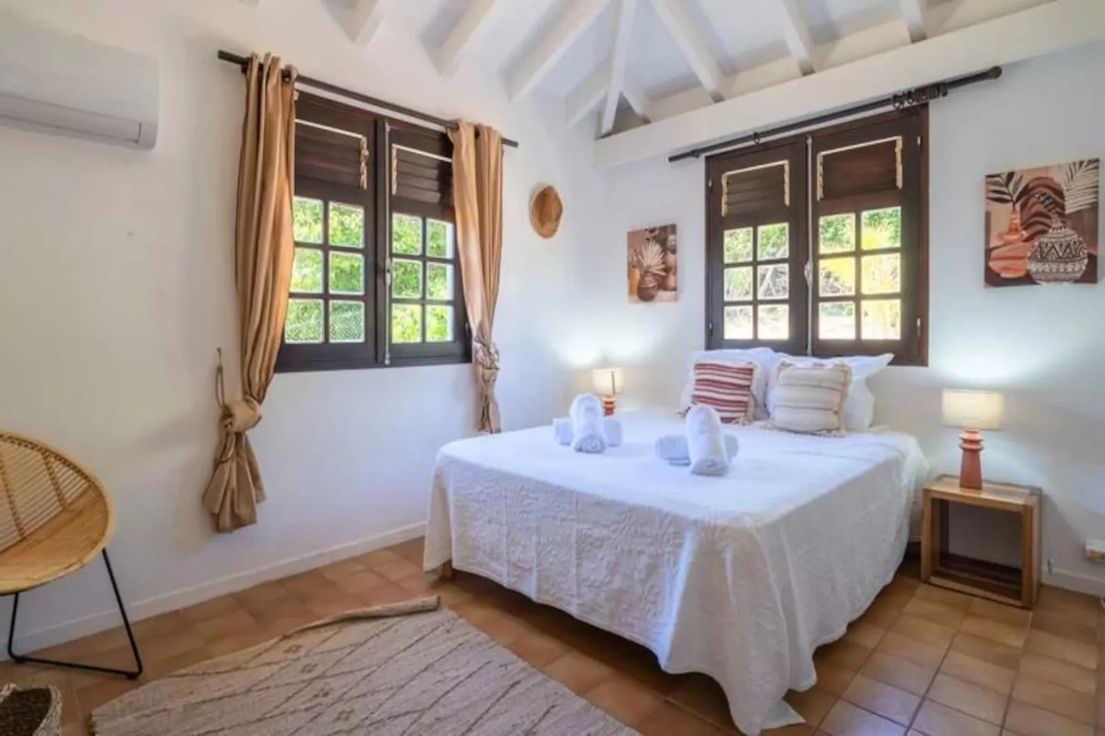 Villa Blue Horizon-Image-tags.