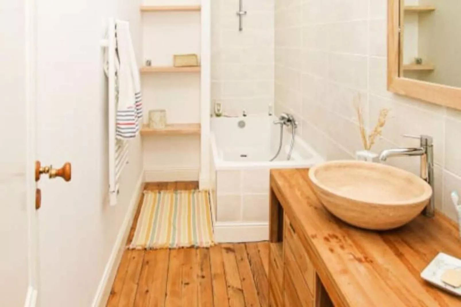 Villa Familiale R&eacute;nov&eacute;e &agrave; Arcachon &ndash; 6 Ch, 4 Sdb, Entre 8 &agrave; 10 Pers-Ambiente