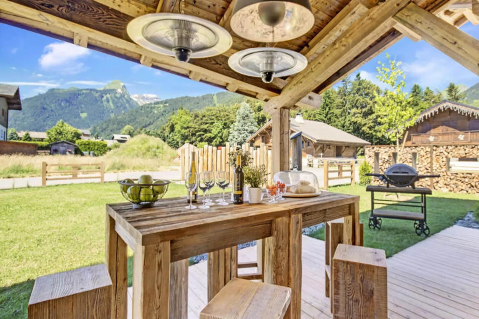 Chalet Ressource-Garten Sommer