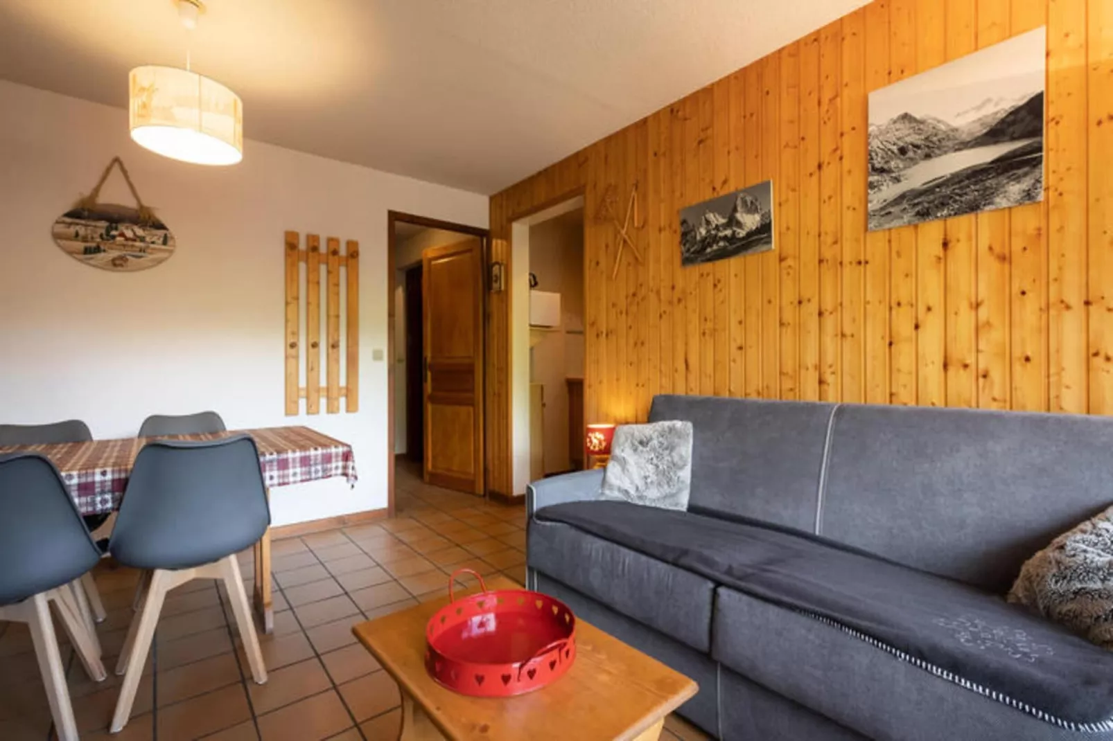 Résidence Domanial B-Außenbereich Sommer