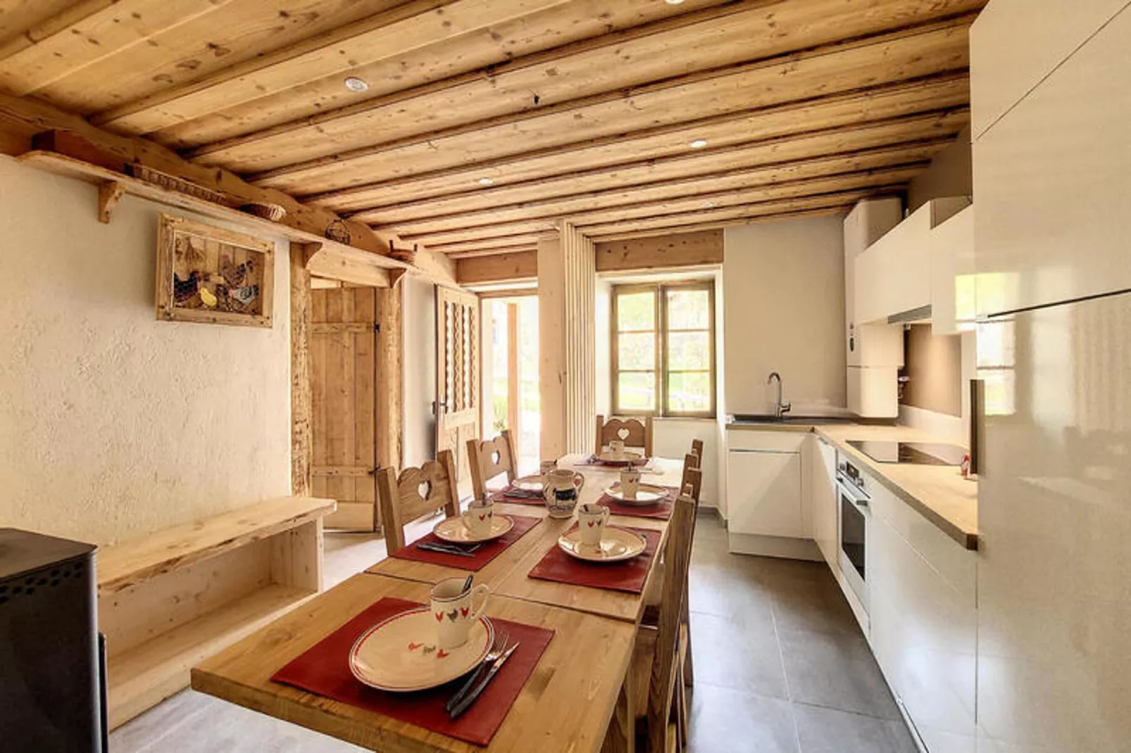 Appartements à Saint Jean d'Aulps-Esszimmer