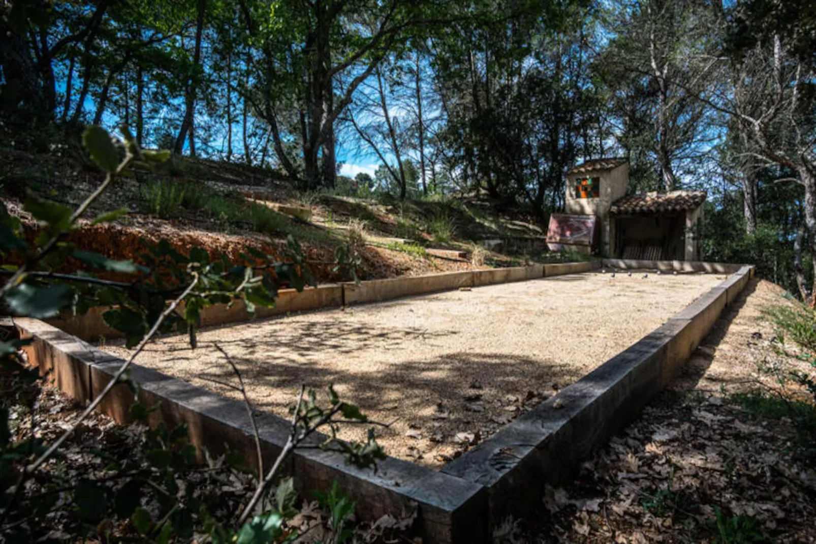 Maison Avec Vue Et Piscine Chauff&eacute;e &agrave; Roussillon-Image-tags.