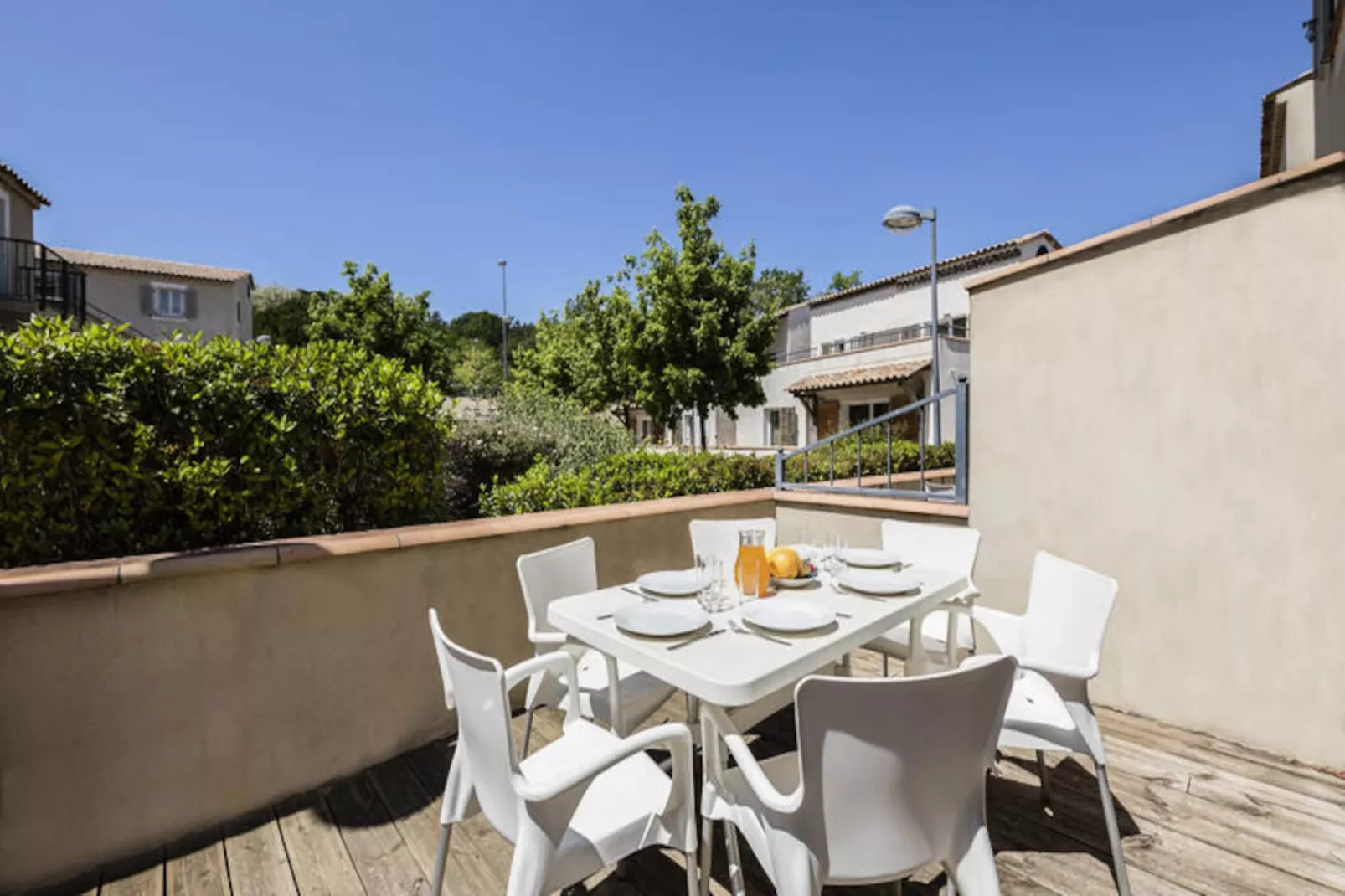 Résidence Garden & City Mont Ventoux - Malaucène****-Image-tags.