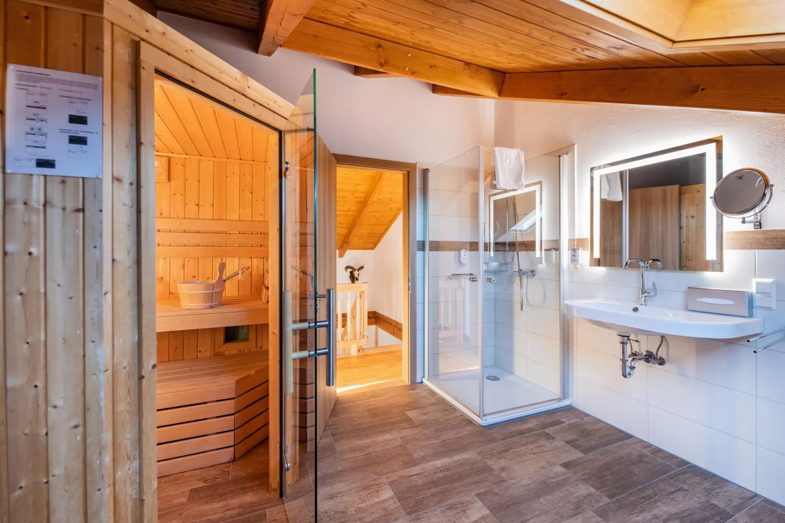 Premiumchalet bis 6Pers-Bathroom