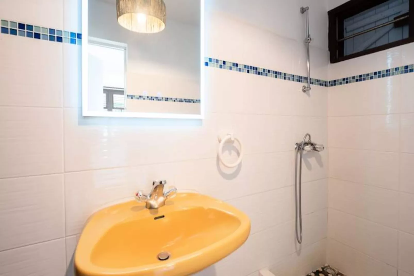 Villa Blue Horizon-Image-tags.