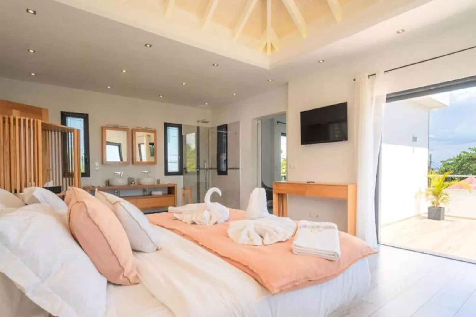 Villa Te Amo-Image-tags.