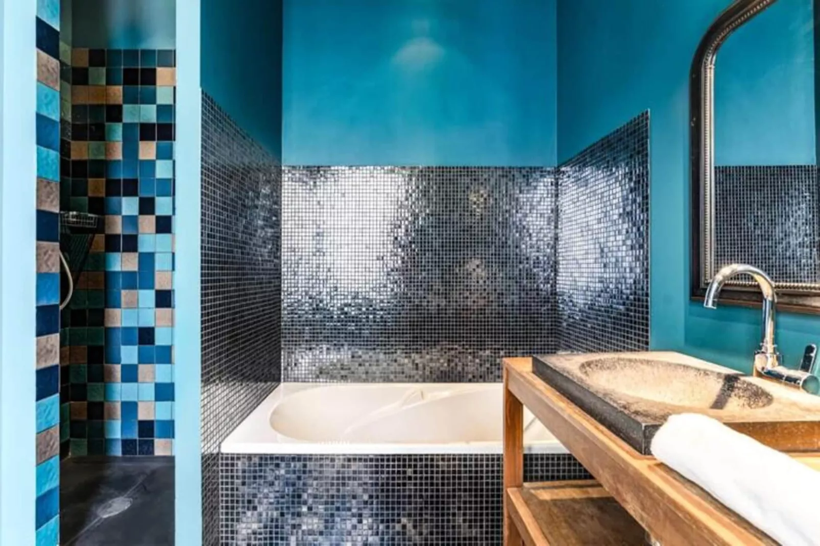 Superbe Appartement Pour 5 Personnes Id&eacute;alement Situ&eacute; Place Gambetta-Bathroom