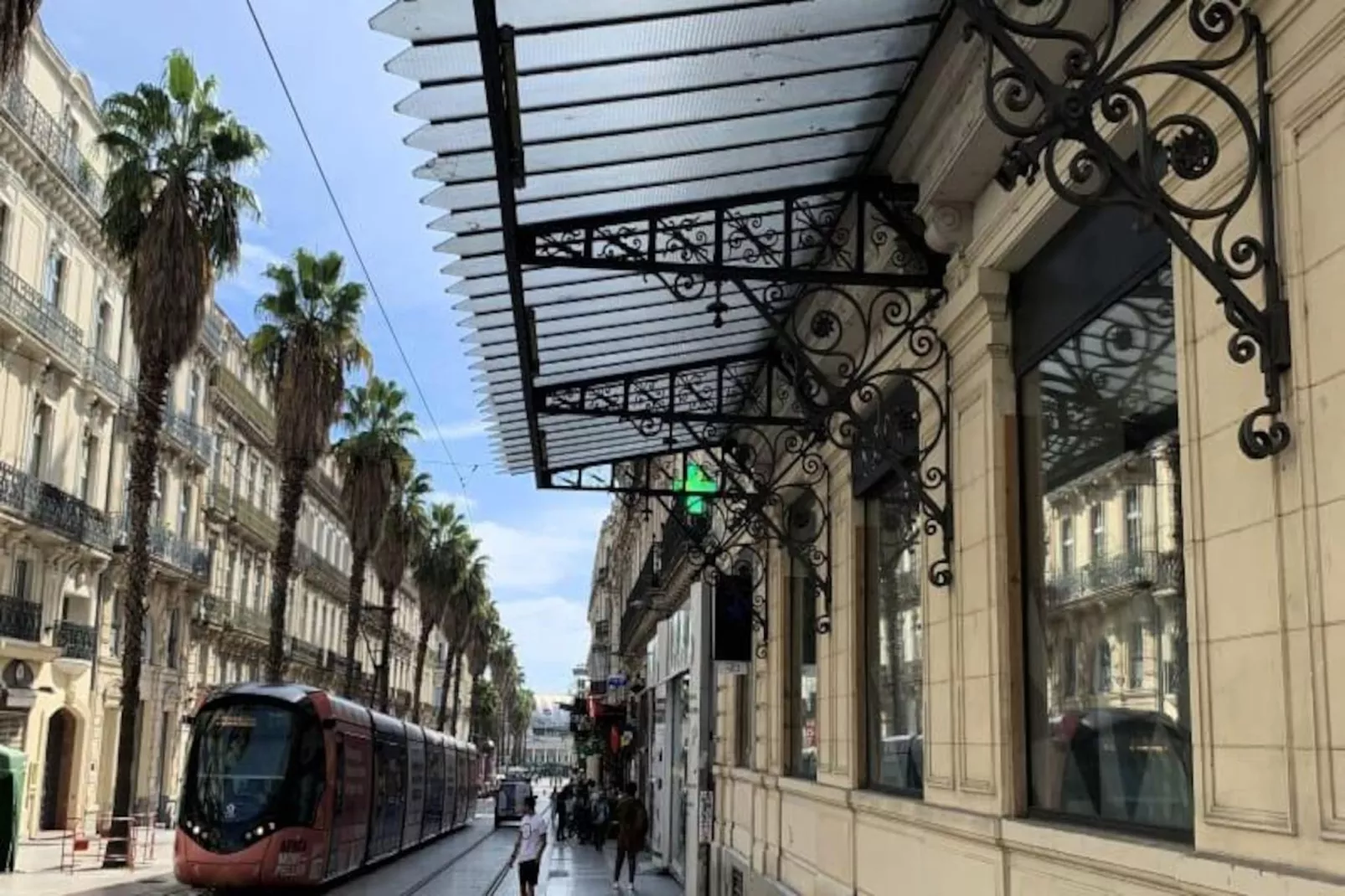 Home Chic Home - Les Suites De La Com&eacute;die - Suite4-Image-tags.