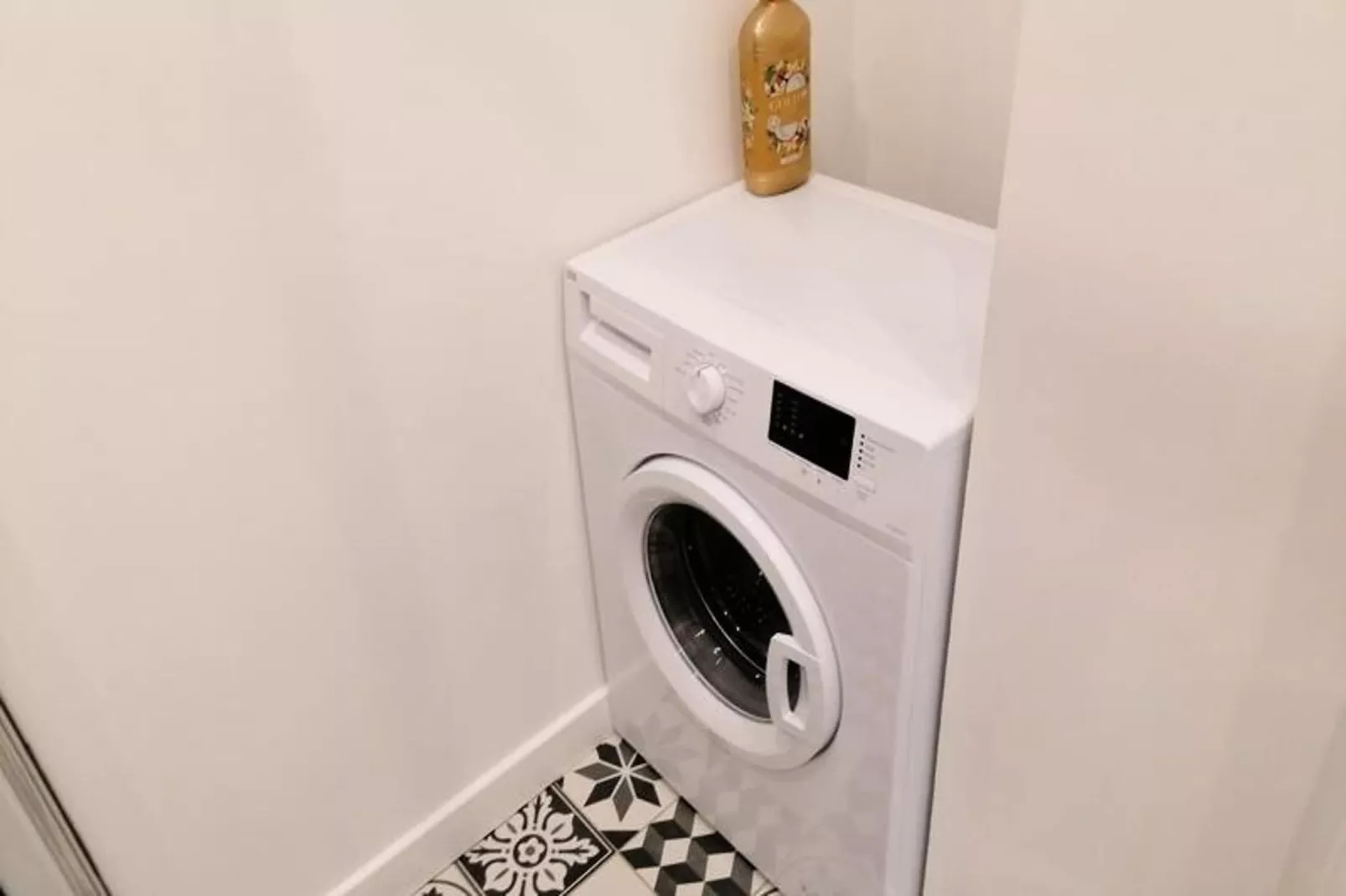 | Le Spacieux De La Gare ♟| Grand T4 Tout &eacute;quip&eacute; |gare De Grenoble-Salle de bain