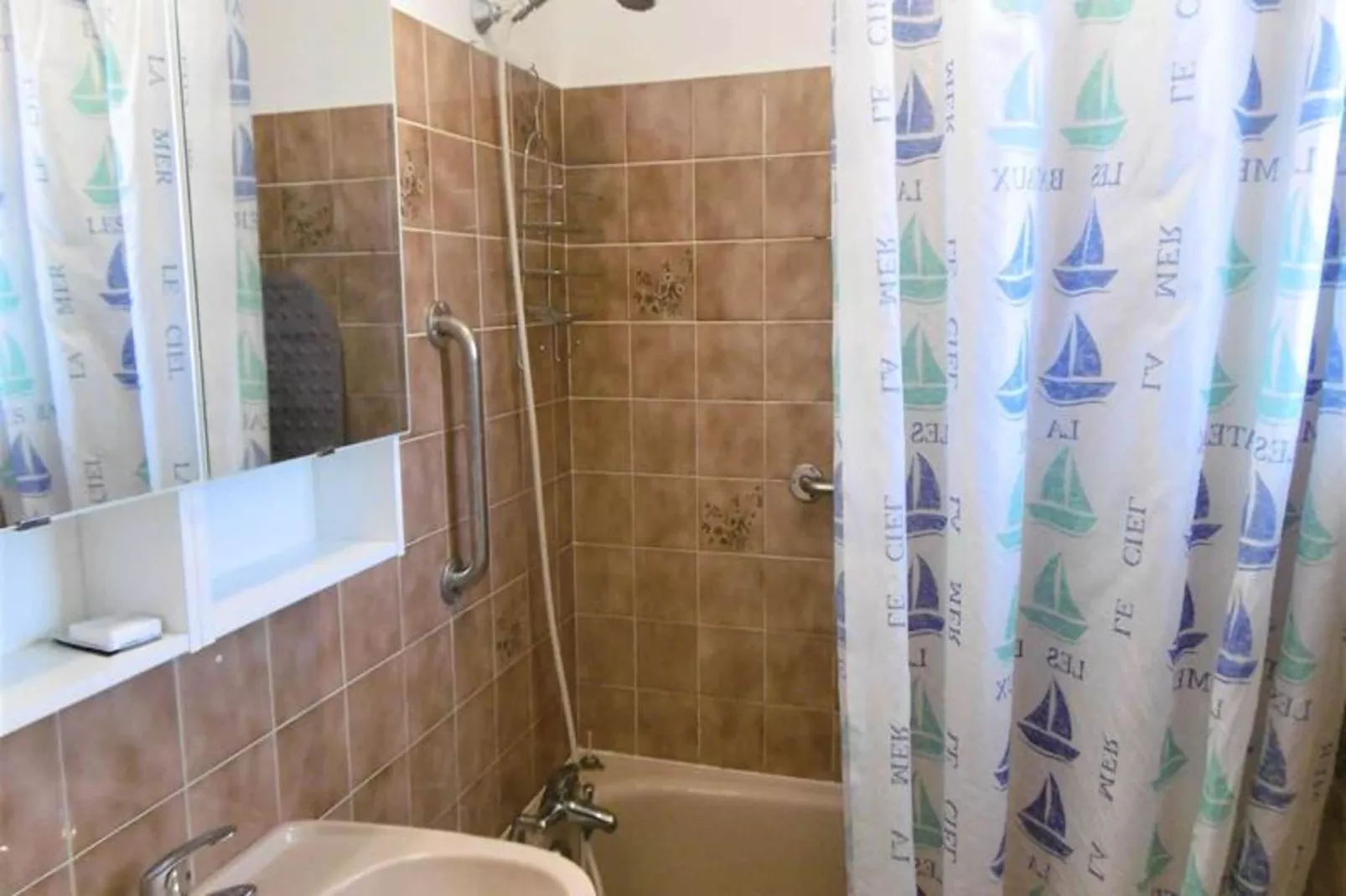 Résidence Les Korrigans-Badezimmer