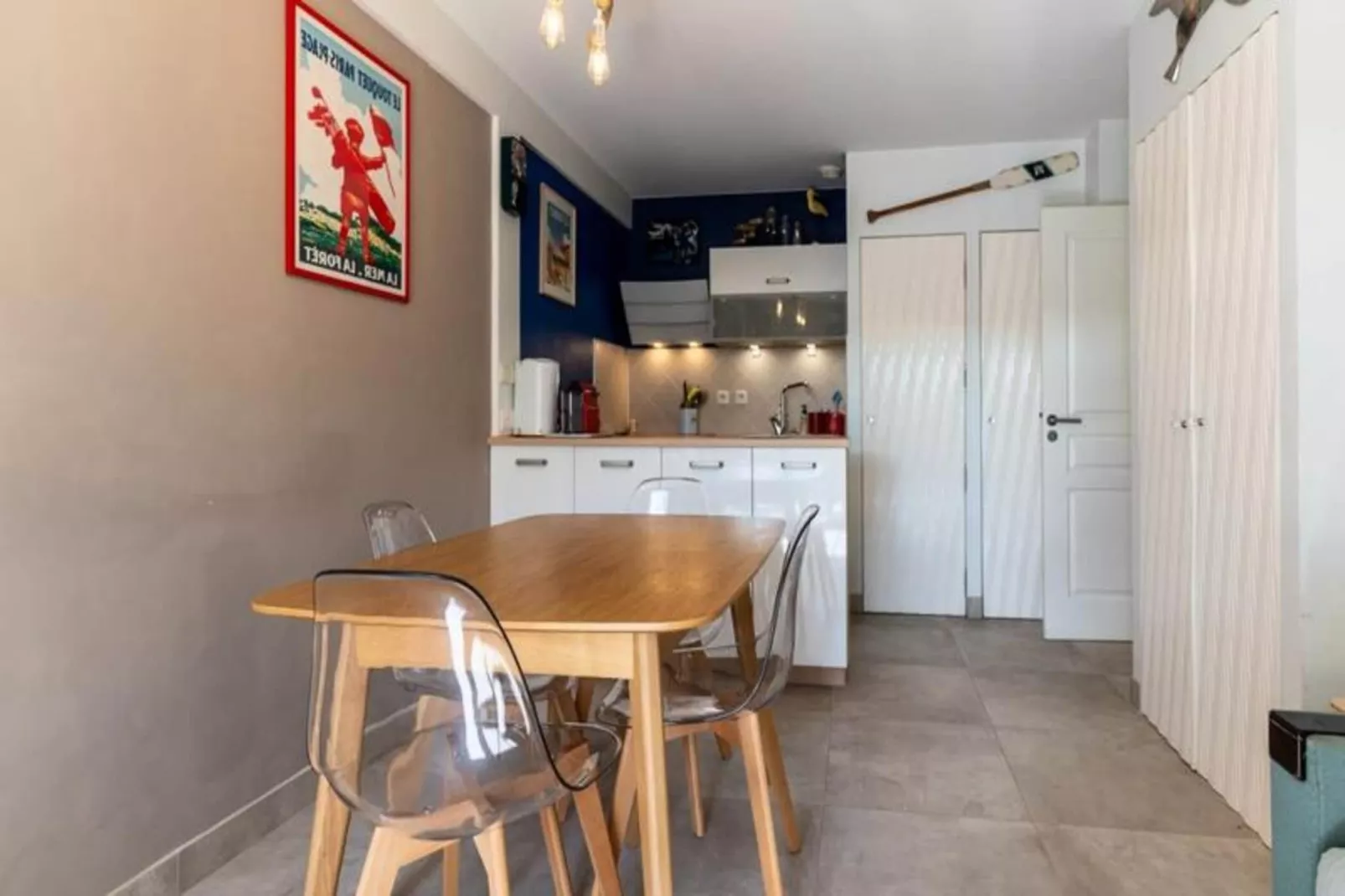 Résidence Appartement Pour 4 Pers Avec Piscine, Tennis Et  Parking 56-Exterior in summer