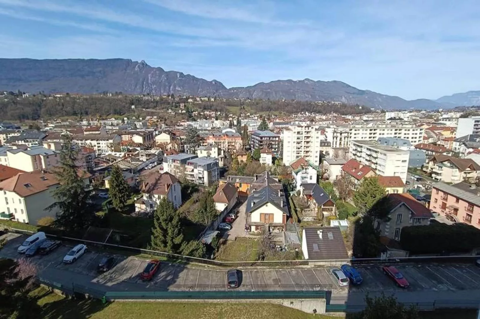 Résidence Montcalm C-Zones été à 1 km