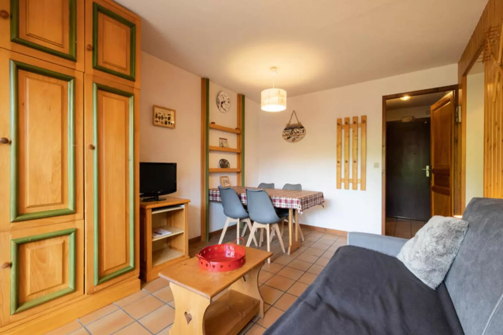 Résidence Domanial B-Außenbereich Sommer