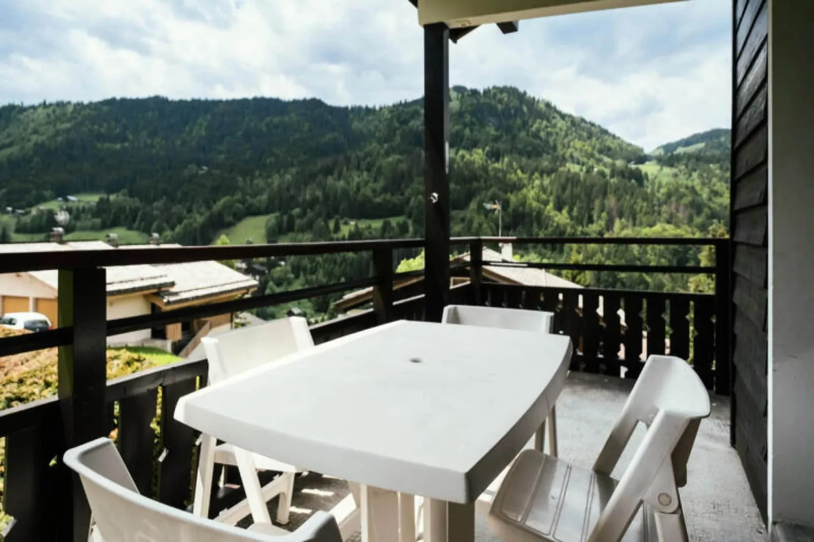 Résidence Autan-Exterior in winter