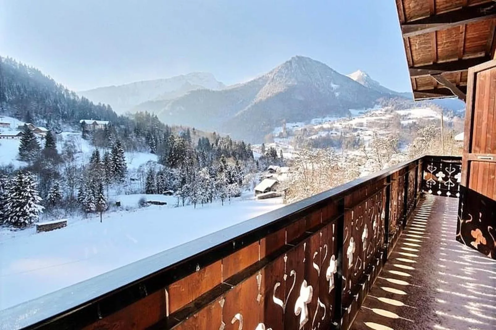 Chalets à Saint Jean d'Aulps-Vue d'hiver