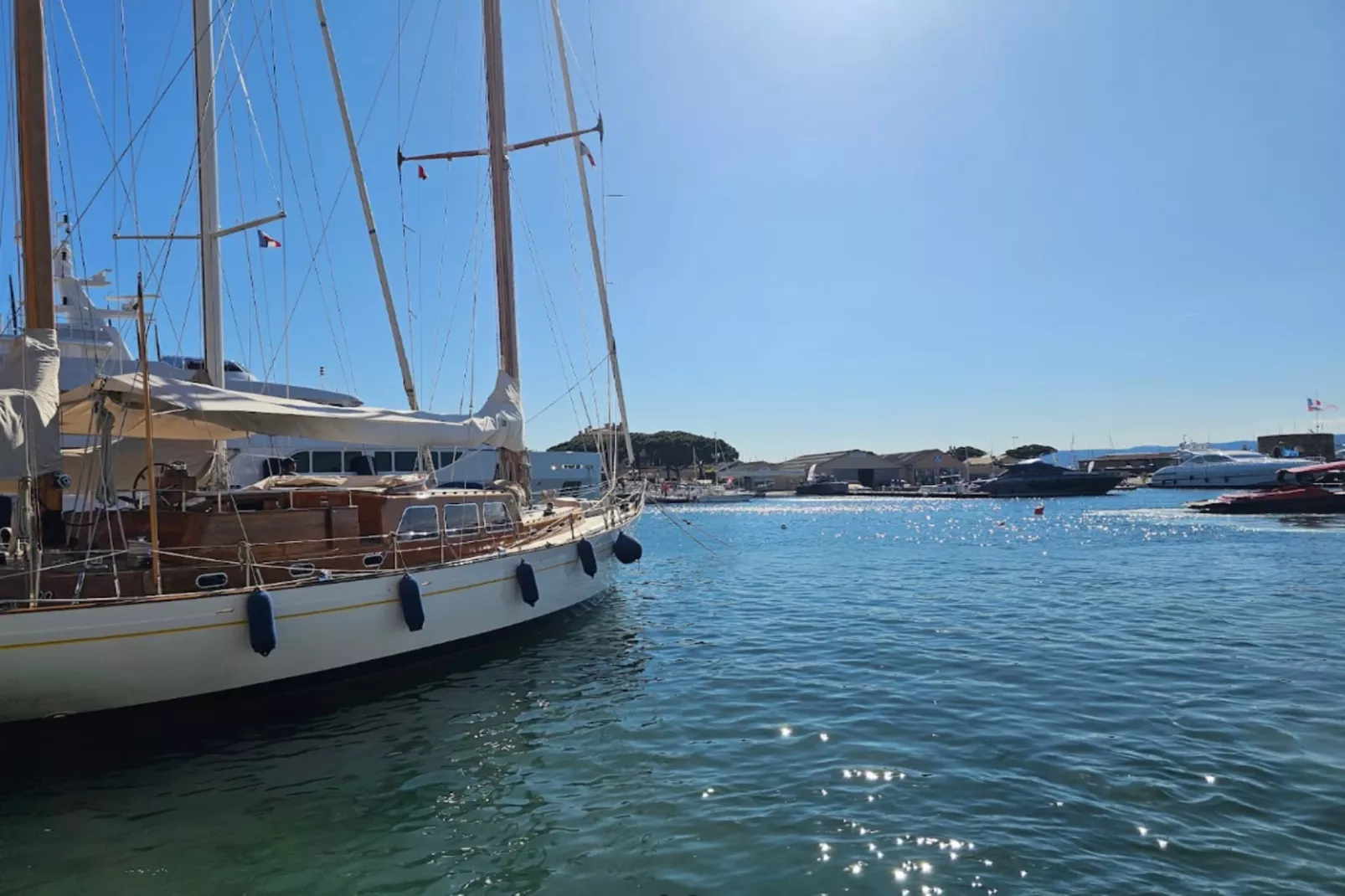 Résidence Les Parcs de Grimaud - maeva Home-Gebiete Sommer 5 km